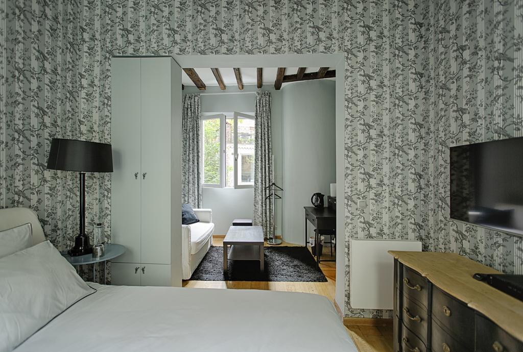 Be And Be Sablon Bed & Breakfast บรัสเซลส์ ภายนอก รูปภาพ