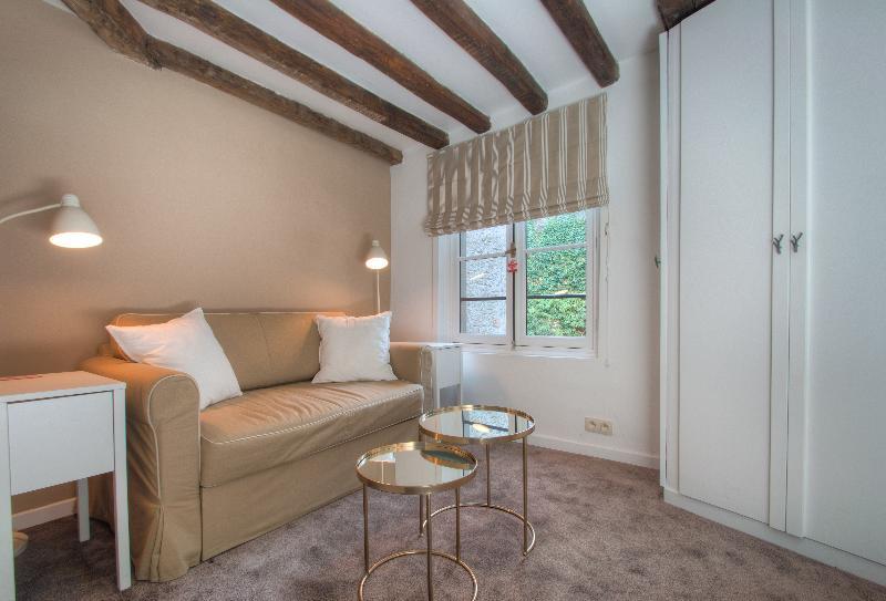 Be And Be Sablon Bed & Breakfast บรัสเซลส์ ภายนอก รูปภาพ
