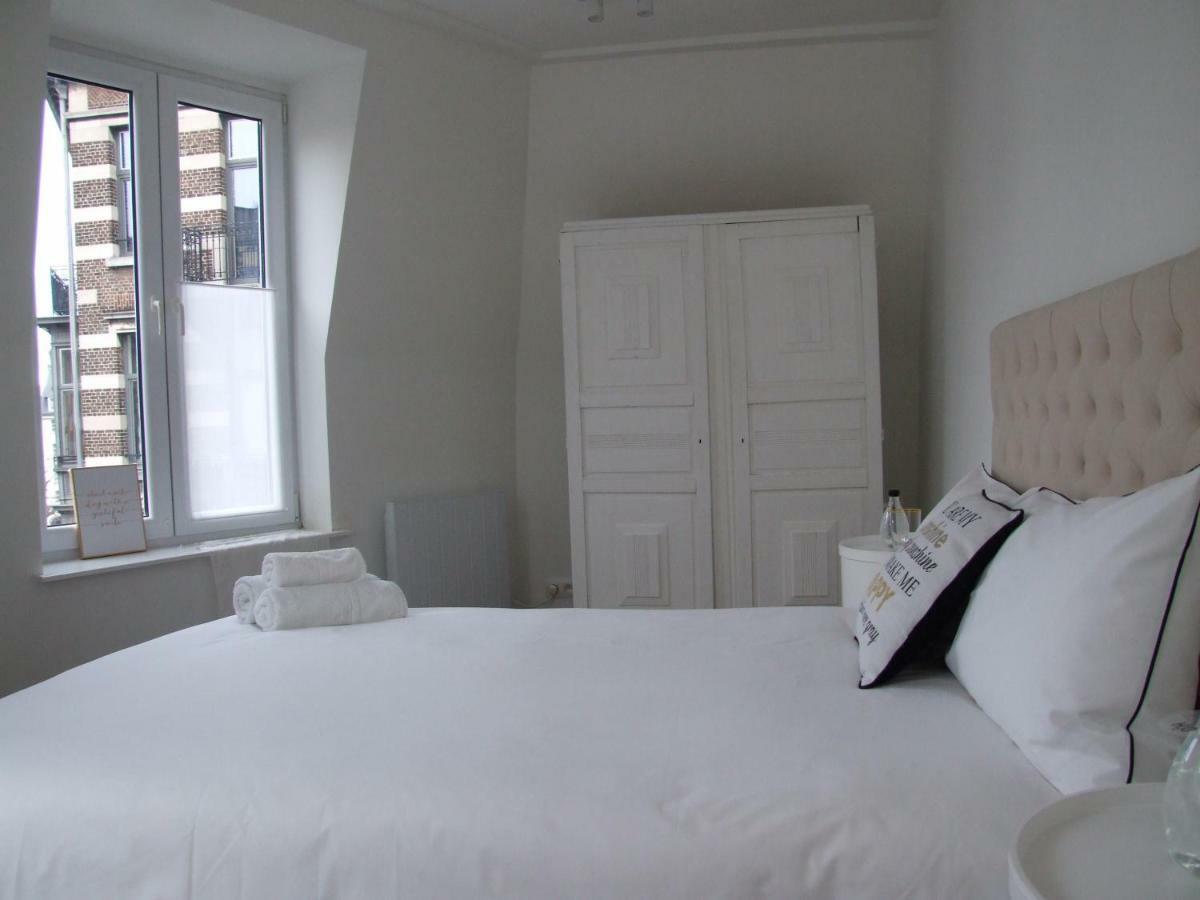 Be And Be Sablon Bed & Breakfast บรัสเซลส์ ภายนอก รูปภาพ